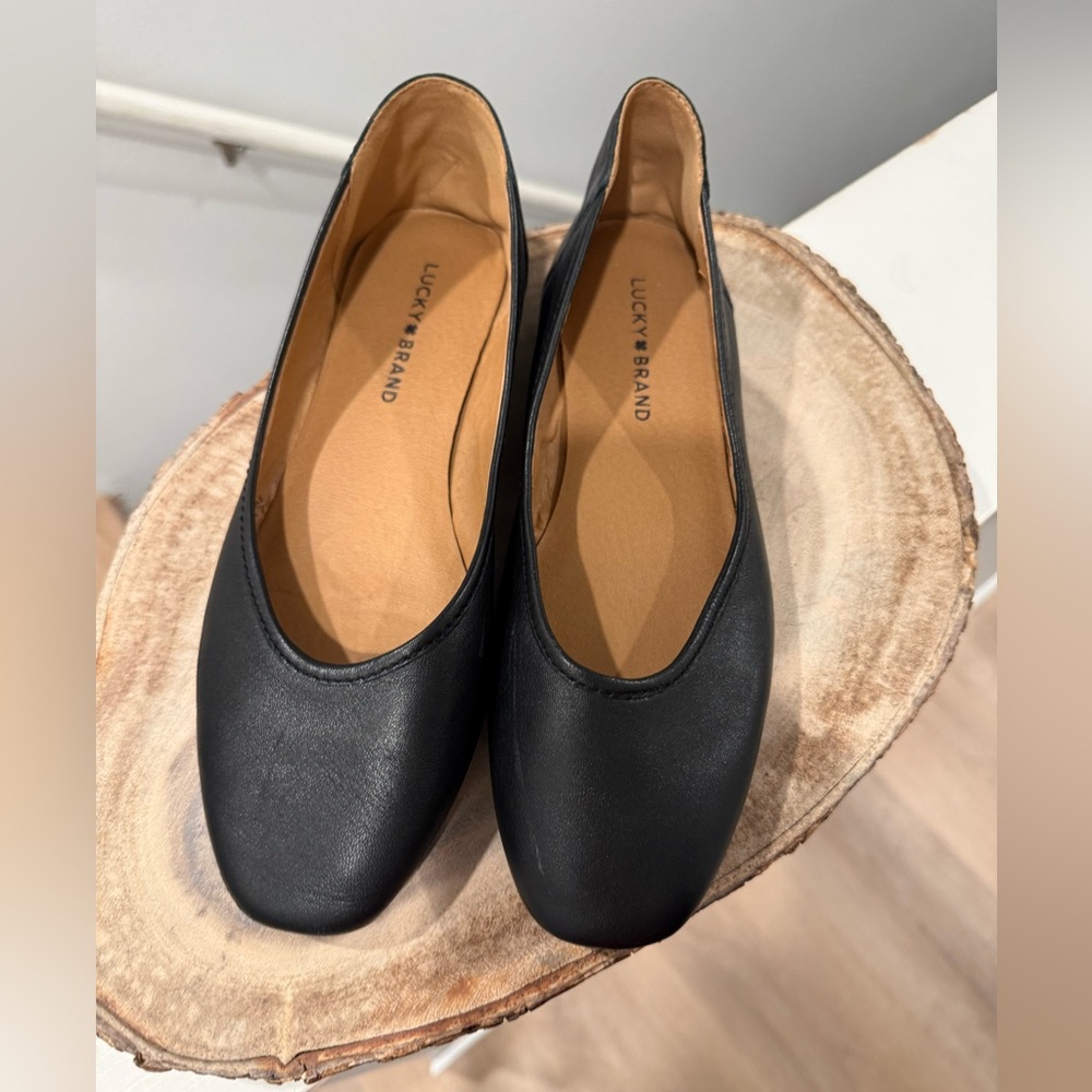 NOT FOR SALE- LUCKY BRAND Black Leather Ameena Flats Sz. 9M